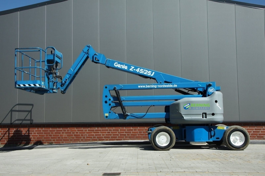 BILDER/GTB-TB/GENIE Z45_25BEJ - KNUT/z45_25j_1.jpg